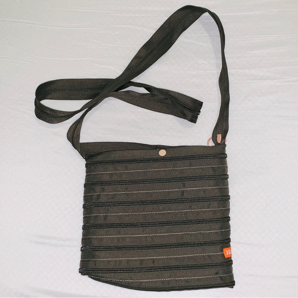Zip It olive green zipper crossbody bag